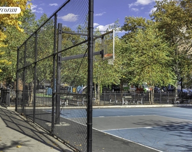 563 W 170th Street - Photo Thumbnail 21