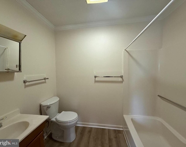 2264 Papermill Road - Photo Thumbnail 3