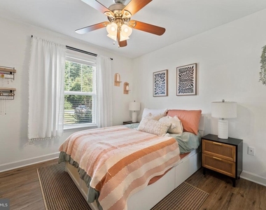 305 Cedar Lane - Photo Thumbnail 15
