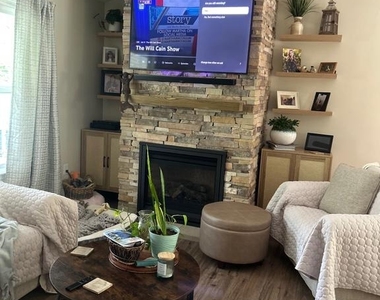 305 Cedar Lane - Photo Thumbnail 7