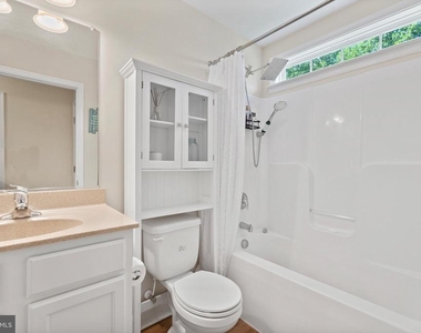 305 Cedar Lane - Photo Thumbnail 17