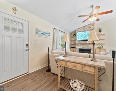 305 Cedar Lane - Photo Thumbnail 5