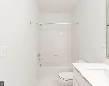 2514 Neabsco Common Place - Photo Thumbnail 3