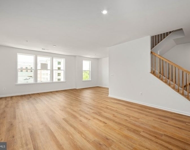 2534 Neabsco Common Place - Photo Thumbnail 22