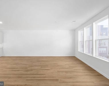 2534 Neabsco Common Place - Photo Thumbnail 10