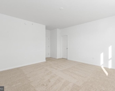 2534 Neabsco Common Place - Photo Thumbnail 1