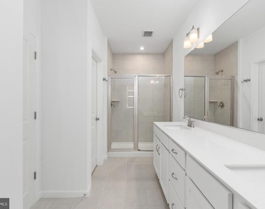 2534 Neabsco Common Place - Photo Thumbnail 7