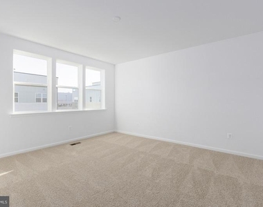 2534 Neabsco Common Place - Photo Thumbnail 6