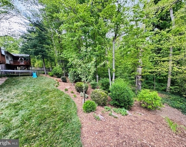 12525 Hedges Run Drive - Photo Thumbnail 3