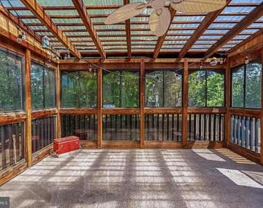 9729 Zimbro Avenue - Photo Thumbnail 29