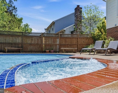 9729 Zimbro Avenue - Photo Thumbnail 40