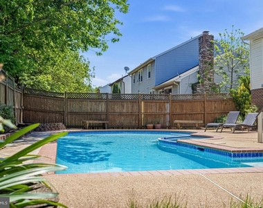 9729 Zimbro Avenue - Photo Thumbnail 34