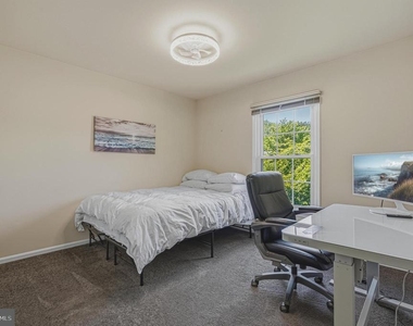 9729 Zimbro Avenue - Photo Thumbnail 18