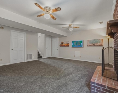 9729 Zimbro Avenue - Photo Thumbnail 24