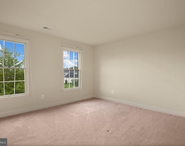 23353 Lennoxville Way - Photo Thumbnail 27