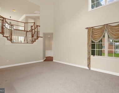 23353 Lennoxville Way - Photo Thumbnail 13