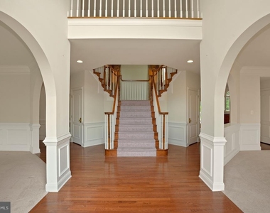 23353 Lennoxville Way - Photo Thumbnail 4