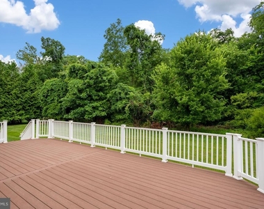 23353 Lennoxville Way - Photo Thumbnail 30