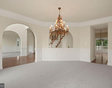 23353 Lennoxville Way - Photo Thumbnail 7