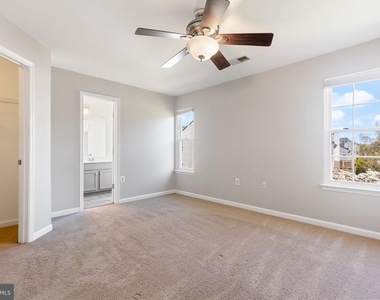 104 Frazer Drive - Photo Thumbnail 17