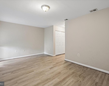 104 Frazer Drive - Photo Thumbnail 40