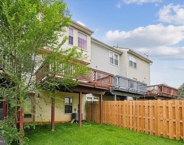104 Frazer Drive - Photo Thumbnail 47