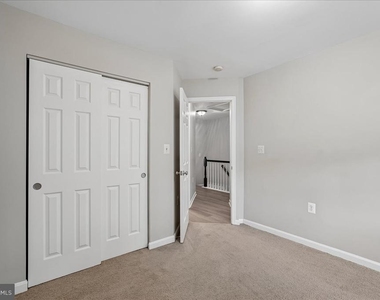 104 Frazer Drive - Photo Thumbnail 31