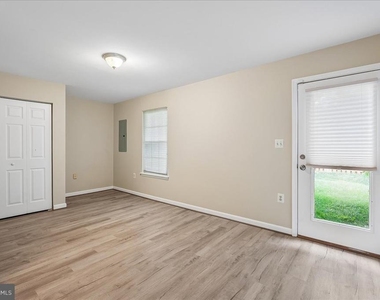 104 Frazer Drive - Photo Thumbnail 37