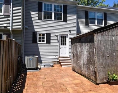 27 Marian Court - Photo Thumbnail 31