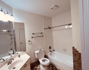 2204 Westcourt Lane - Photo Thumbnail 7