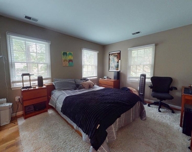 5803 Hall Street - Photo Thumbnail 23