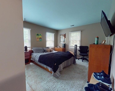5803 Hall Street - Photo Thumbnail 22
