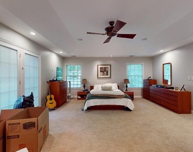 5803 Hall Street - Photo Thumbnail 8