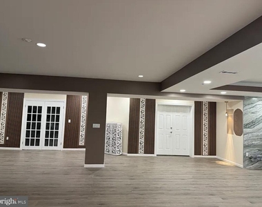 6038 Doyle Road - Photo Thumbnail 8
