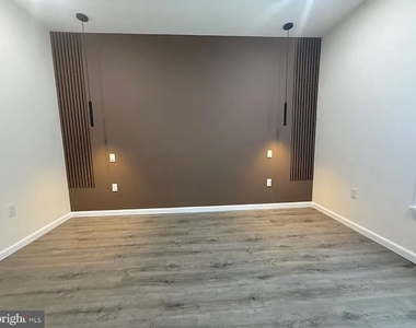 6038 Doyle Road - Photo Thumbnail 7