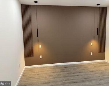 6038 Doyle Road - Photo Thumbnail 13