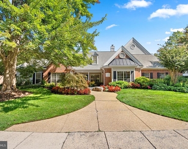 12151 Penderview Lane - Photo Thumbnail 27