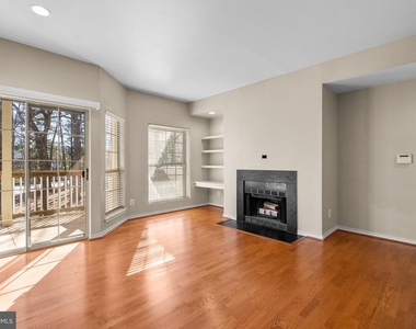 12151 Penderview Lane - Photo Thumbnail 1