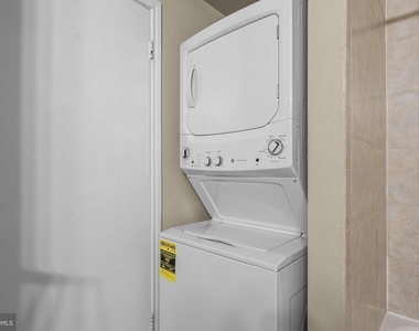 12151 Penderview Lane - Photo Thumbnail 19