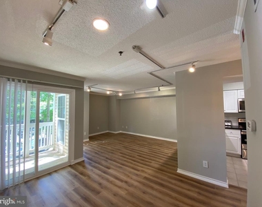 1524 Lincoln Way - Photo Thumbnail 8