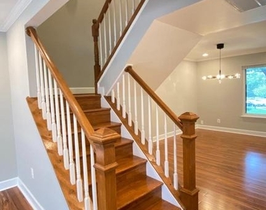 1664 Westwind Way - Photo Thumbnail 1