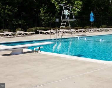 14380 Gringsby Court - Photo Thumbnail 10