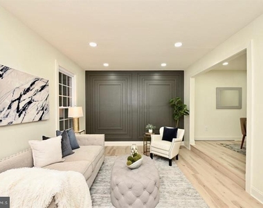 4702 Forestdale Drive - Photo Thumbnail 4