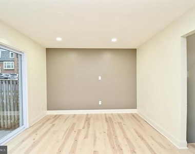 4702 Forestdale Drive - Photo Thumbnail 25