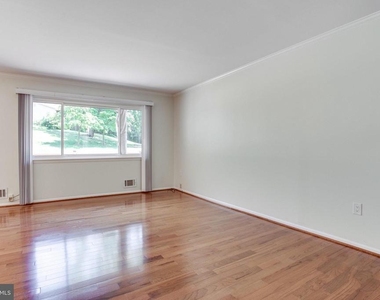 9212 Arabian Avenue - Photo Thumbnail 11