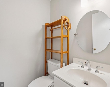 2917 Village Spring Lane - Photo Thumbnail 2