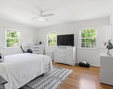 2432 Rockbridge Street - Photo Thumbnail 17