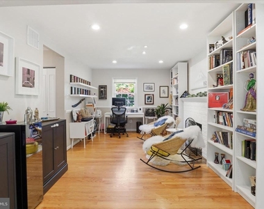 2432 Rockbridge Street - Photo Thumbnail 25