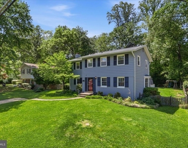 2432 Rockbridge Street - Photo Thumbnail 2