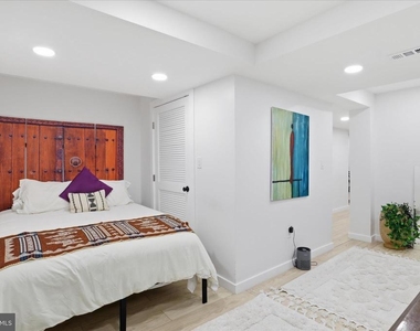 2432 Rockbridge Street - Photo Thumbnail 18